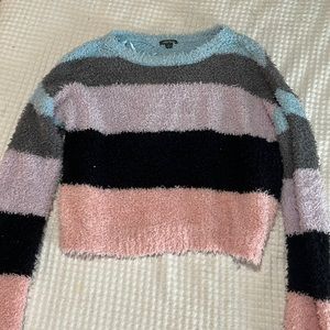 Cropped sweater